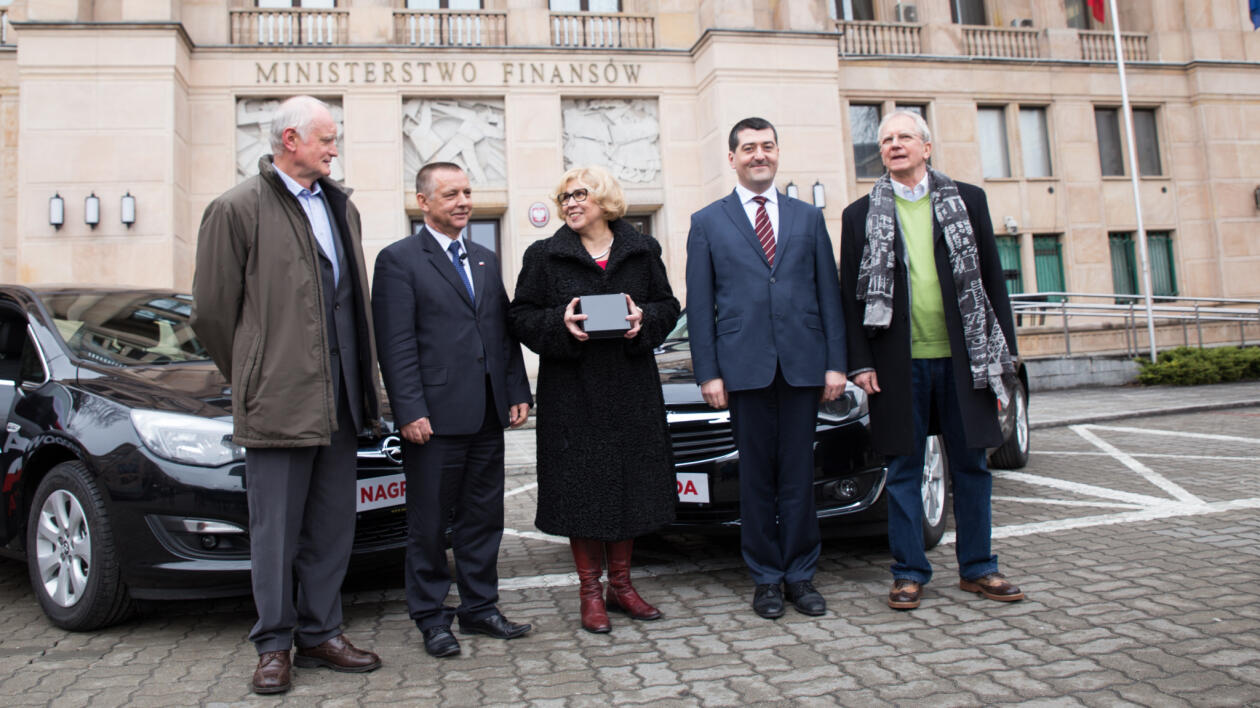 Samochód za paragon. Zwycięzcy odebrali swoje nagrody